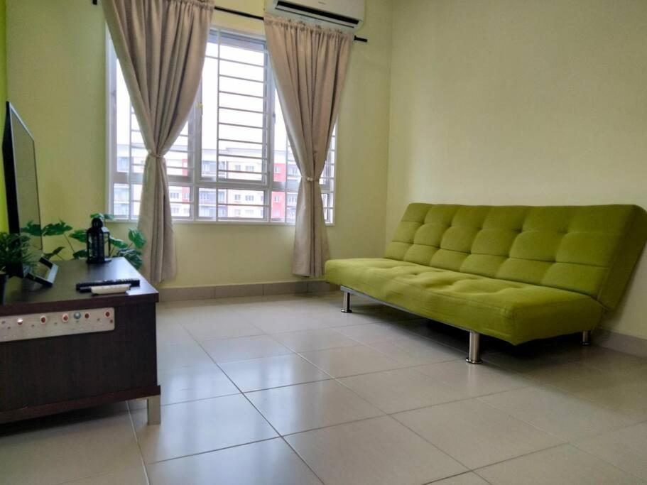 Apartamento Sj 3Br Shah Alam Seksyen U13 Setia Alam Exterior foto